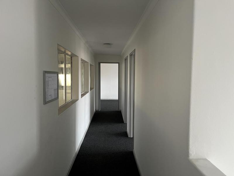 To Let Commercial Property for Rent in Montague Gardens Western Cape